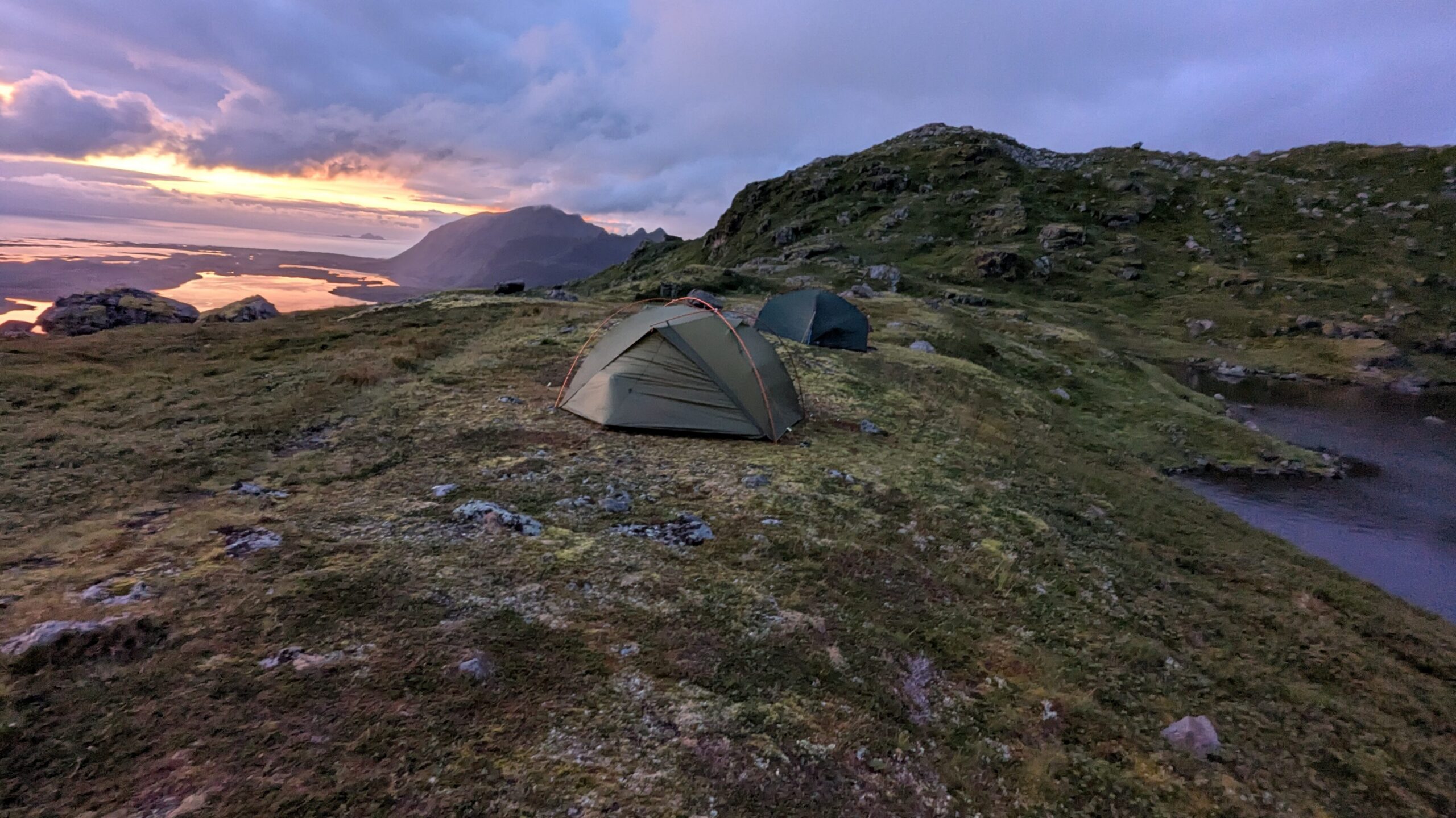 camp 1, between lake Isvatnet and fjords, sunset, Lofotein Long Trail, 