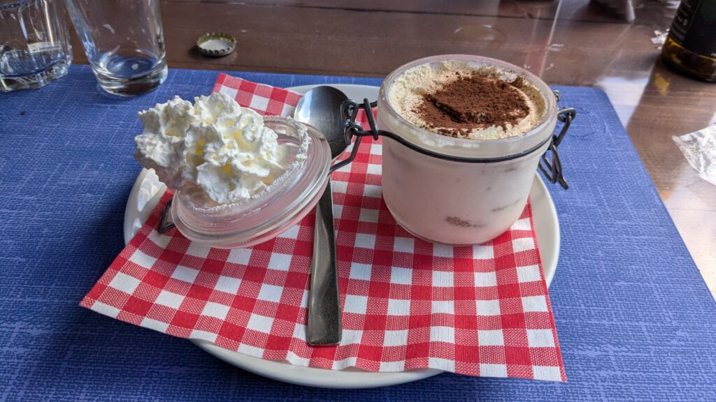 tiramisu, Tour du Mont Blanc,Courmayeur